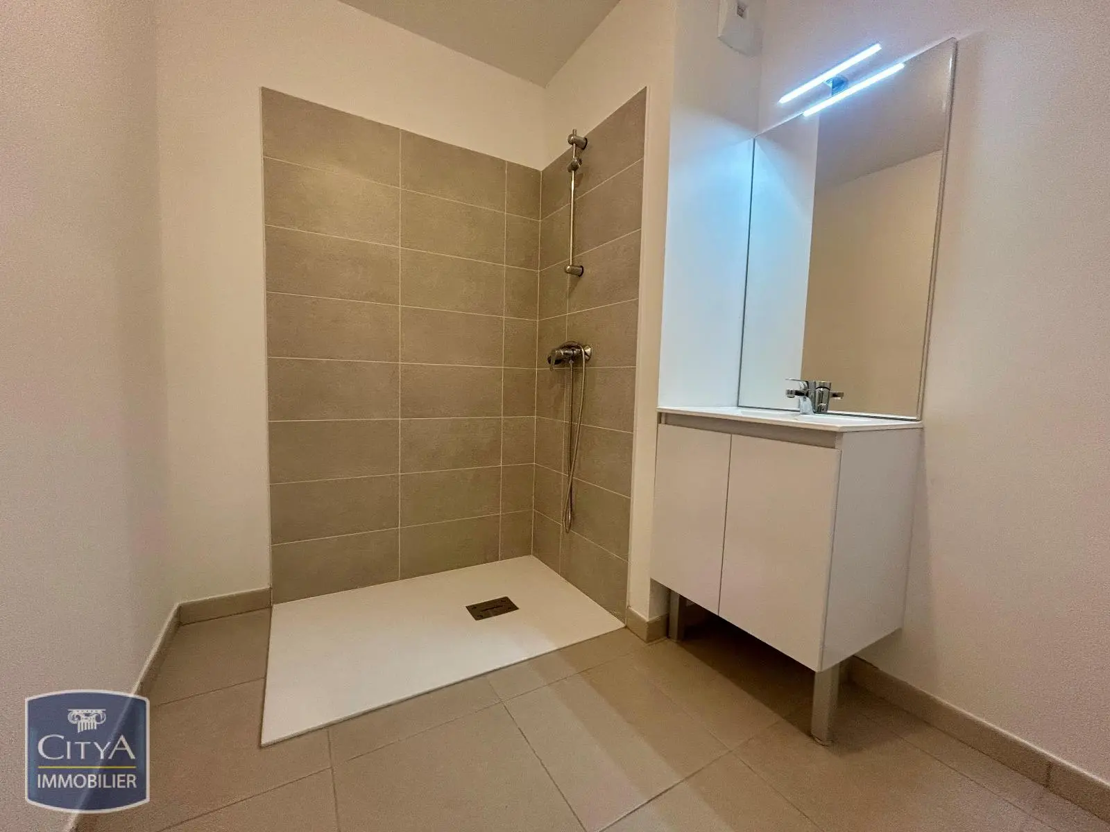 Photo 8 Appartement 2 pièces 45.9m²