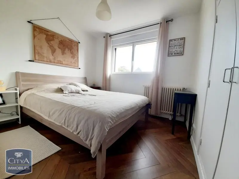 Photo 11 Maison 8 pièces 145m²