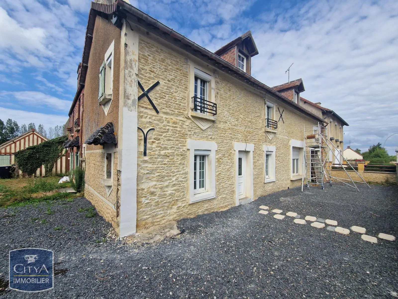 Photo 1 pour Maison 166m² Photo 1 Maison 166m²