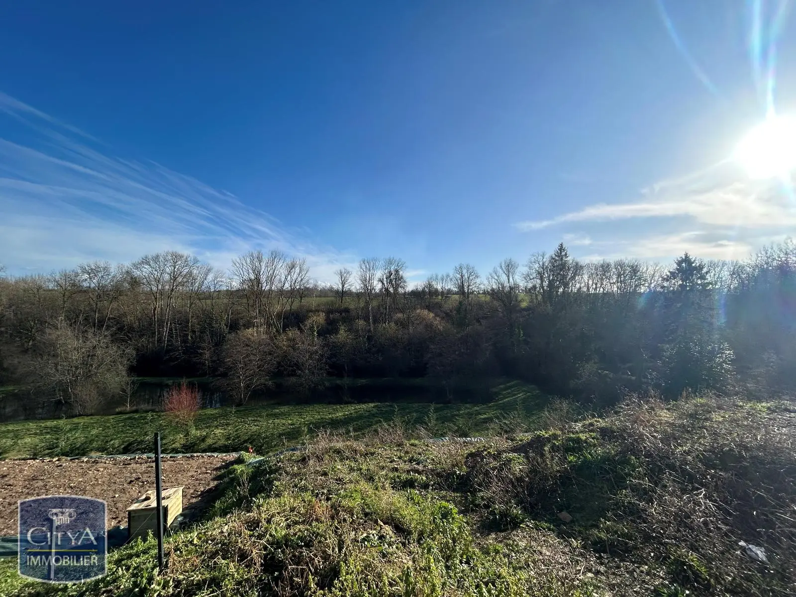 Photo 3 Terrain 1008m²