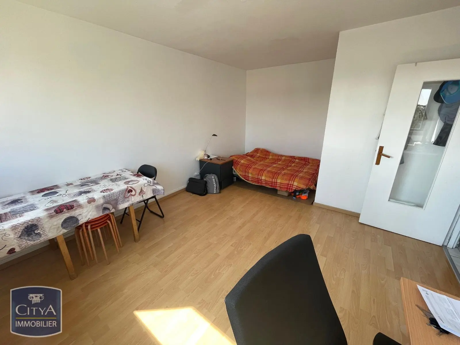Photo 2 Appartement 1 pièce 32.11m²