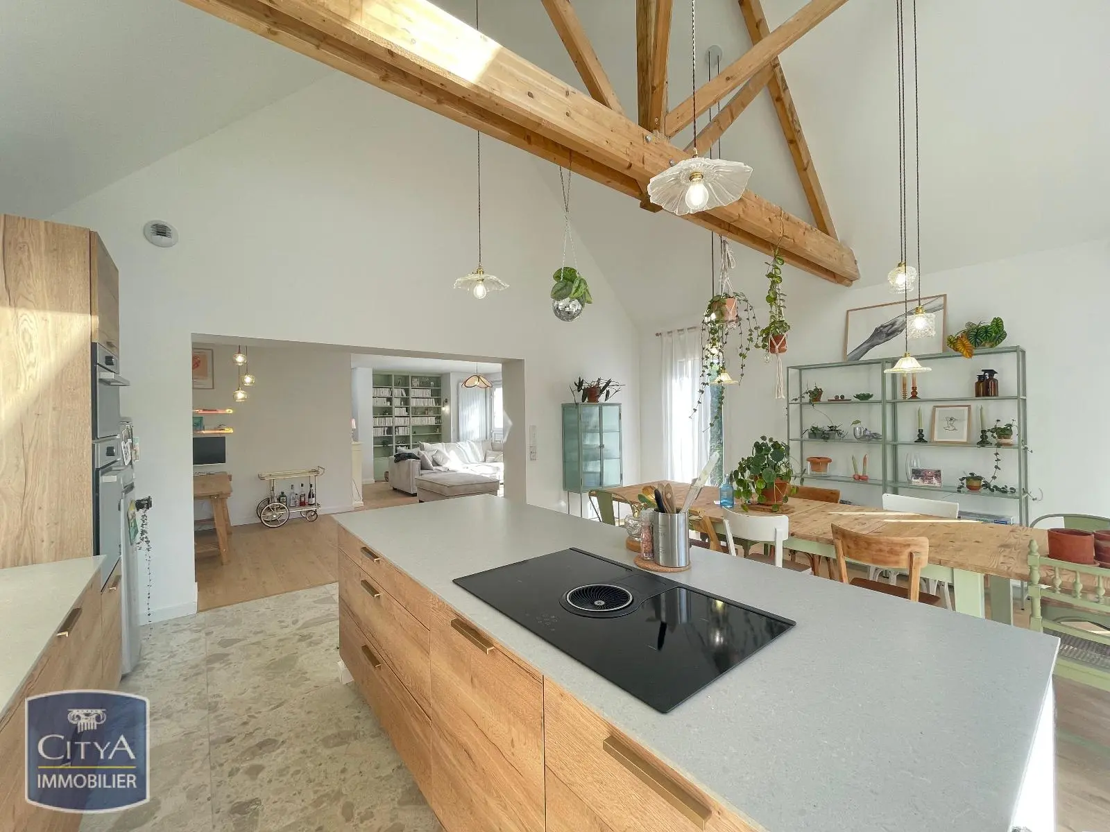 Photo 1 Maison 5 pièces 108m²