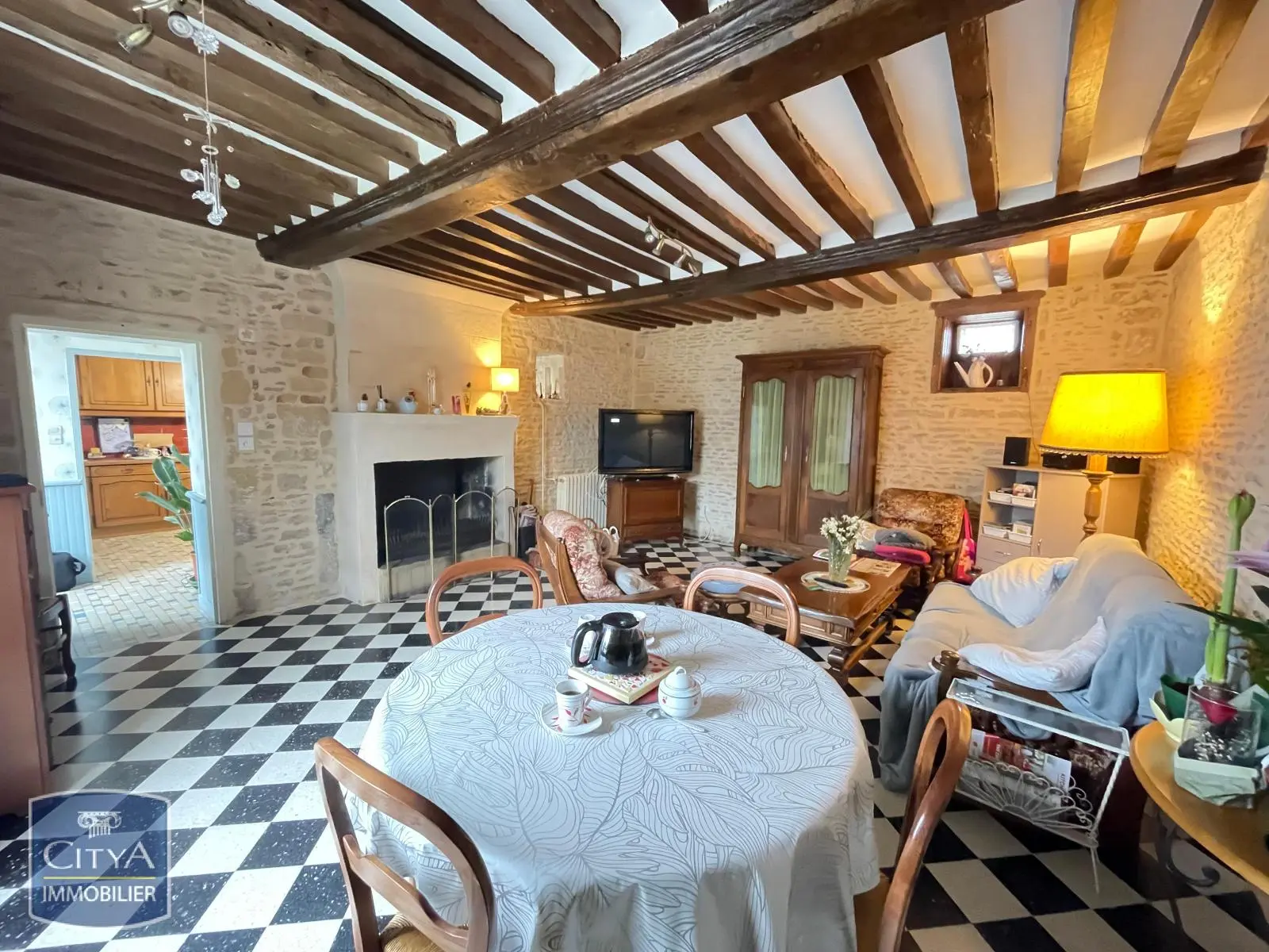 Photo 2 Maison 6 pièces 150m²