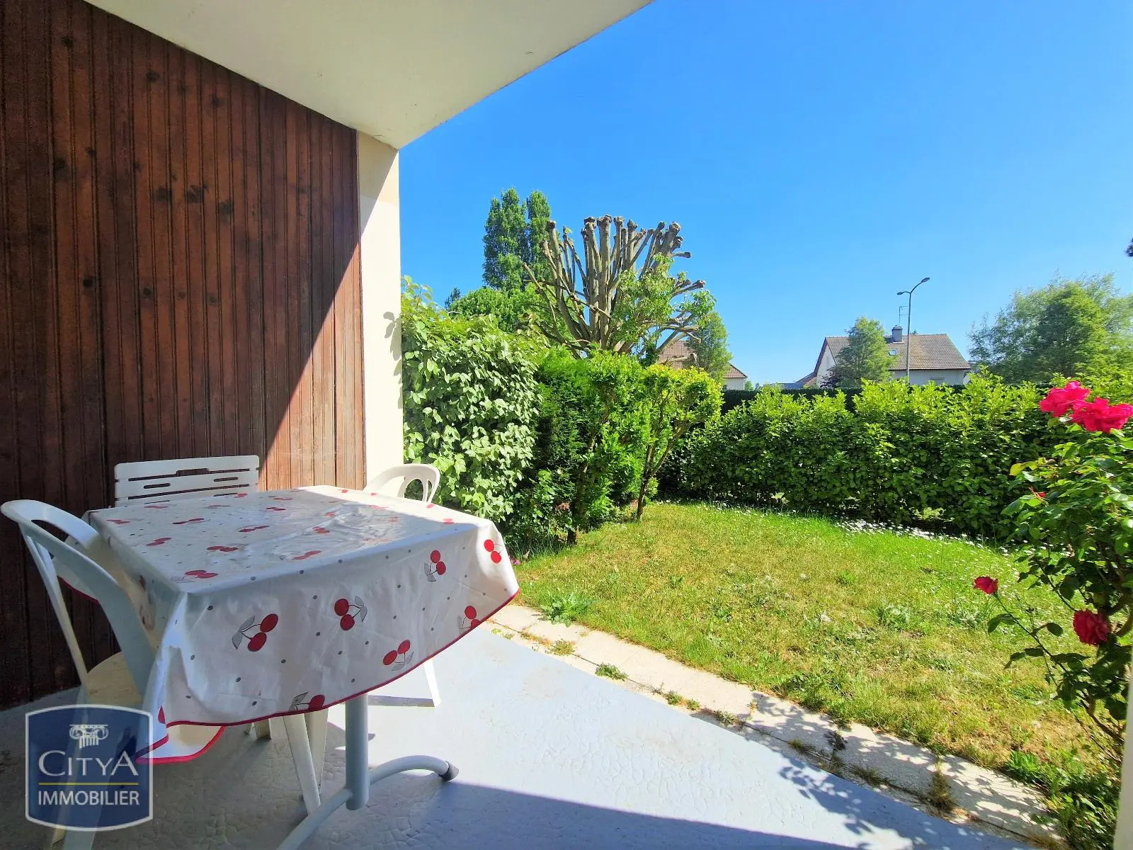 Photo 1 Appartement 1 pièce 26m²