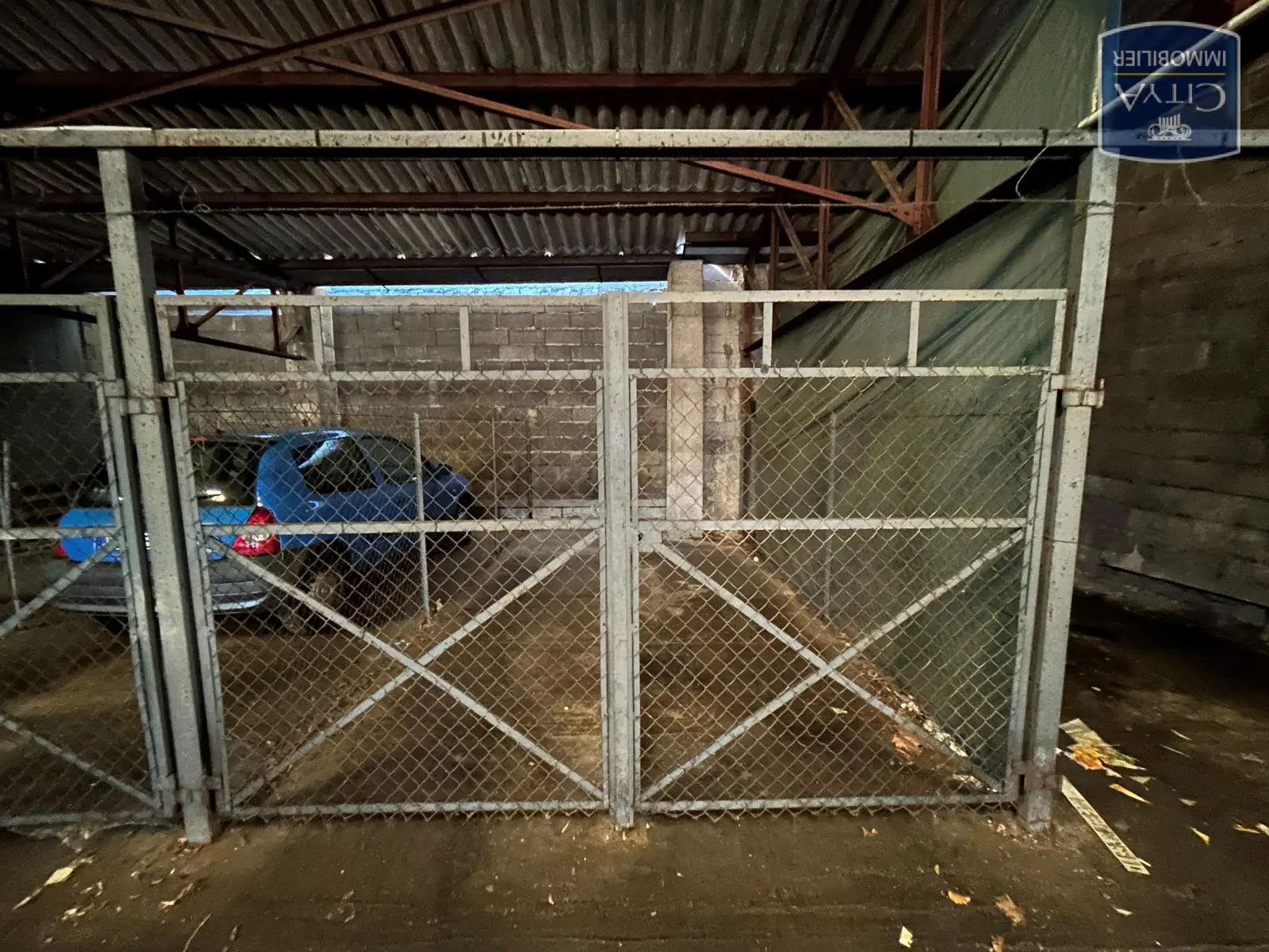Photo 3 Parking
