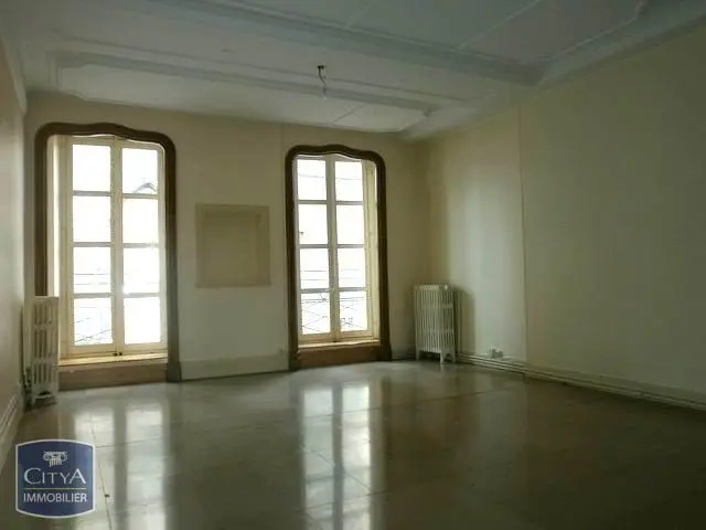 Photo 1 Appartement 5 pièces 112.15m²