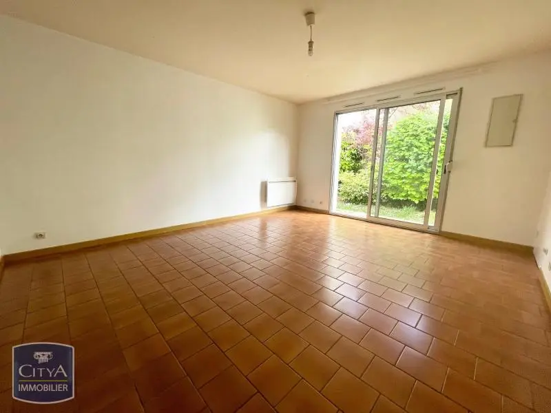 Photo 1 Appartement 1 pièce 25.96m²