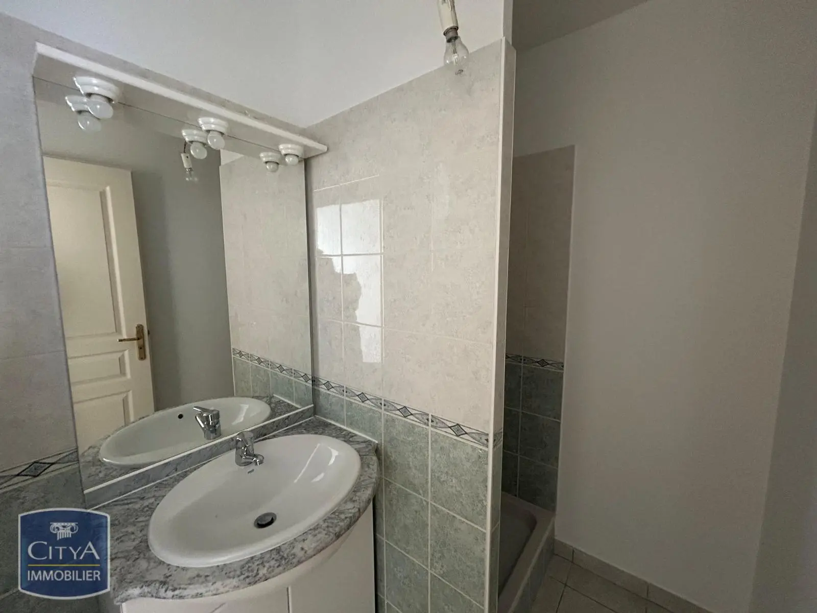 Photo 5 Appartement 4 pièces 85.72m²