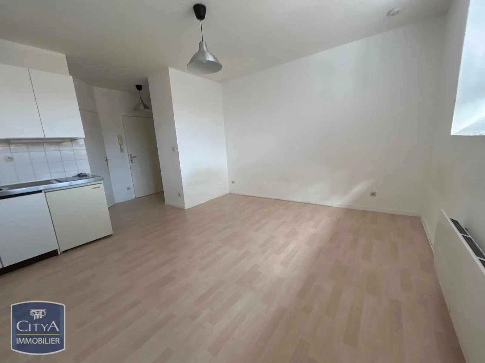 Photo 3 Appartement 1 pièce 24.36m²