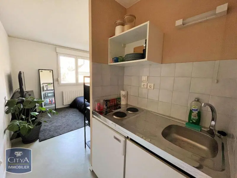 Photo 3 Appartement 1 pièce 21.84m²