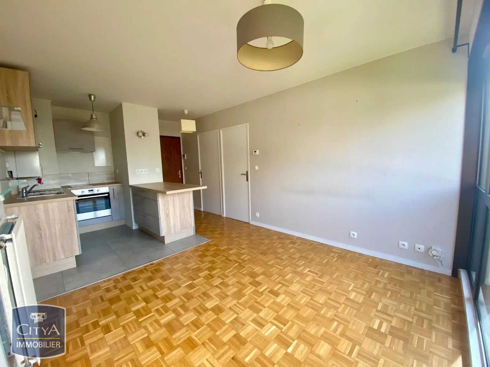 Photo 2 Appartement 2 pièces 32.17m²