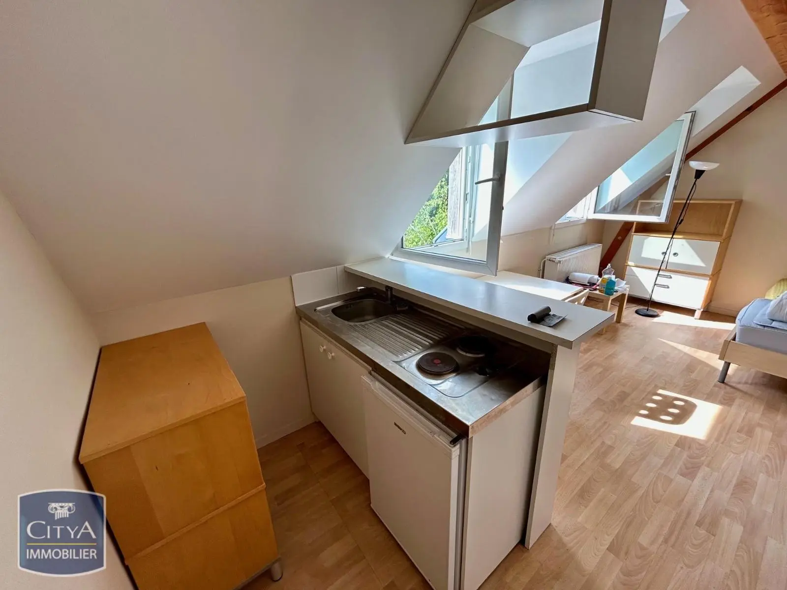 Photo 2 Appartement 1 pièce 27.1m²