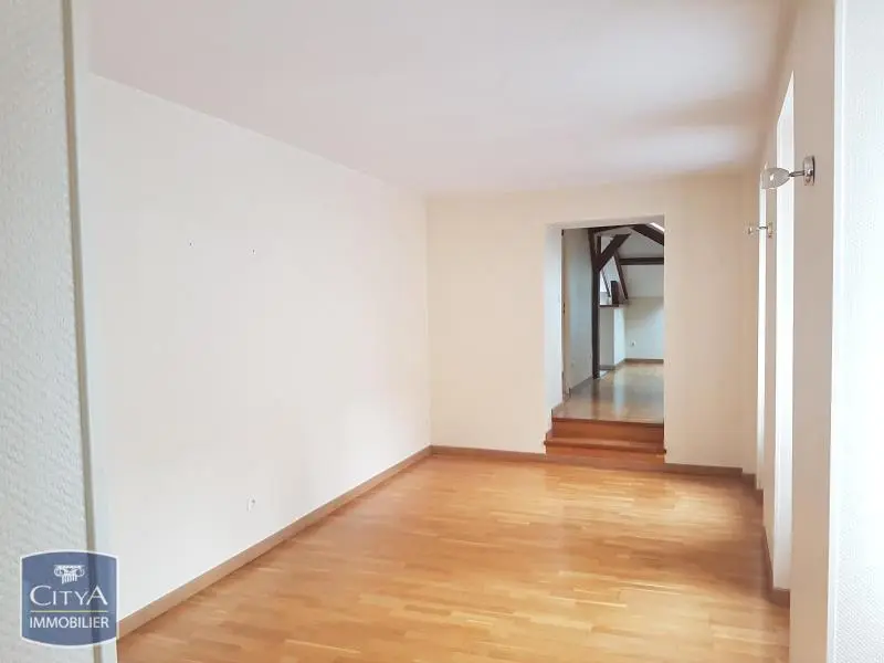 Photo 3 Appartement 5 pièces 65.64m²
