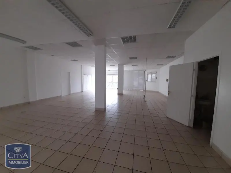 Photo 4 Local Commercial 160m²