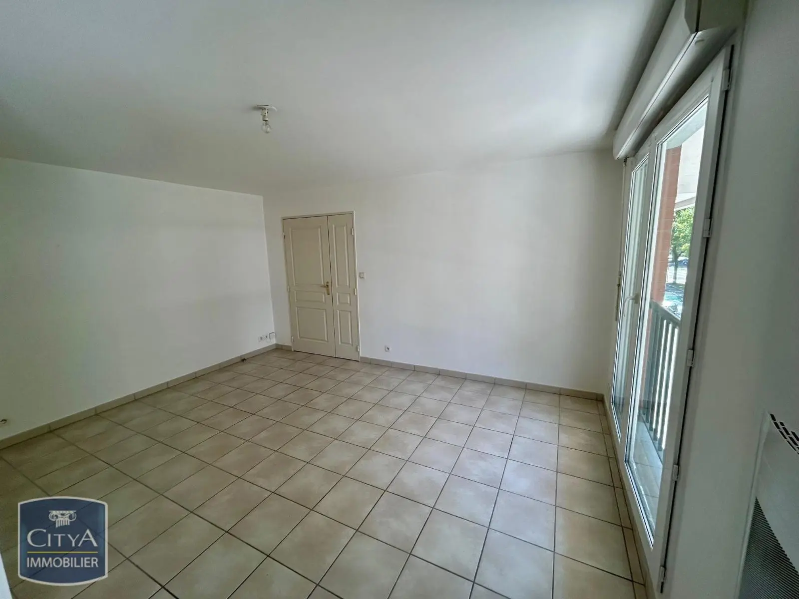 Photo 2 Appartement 1 pièce 31.26m²