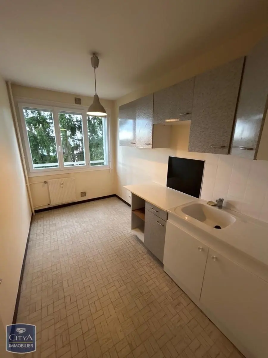 Photo 3 Appartement 1 pièce 33.87m²