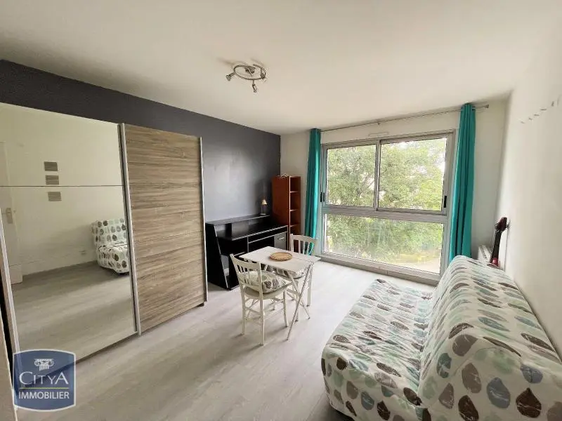 Photo 1 Appartement 1 pièce 21.11m²