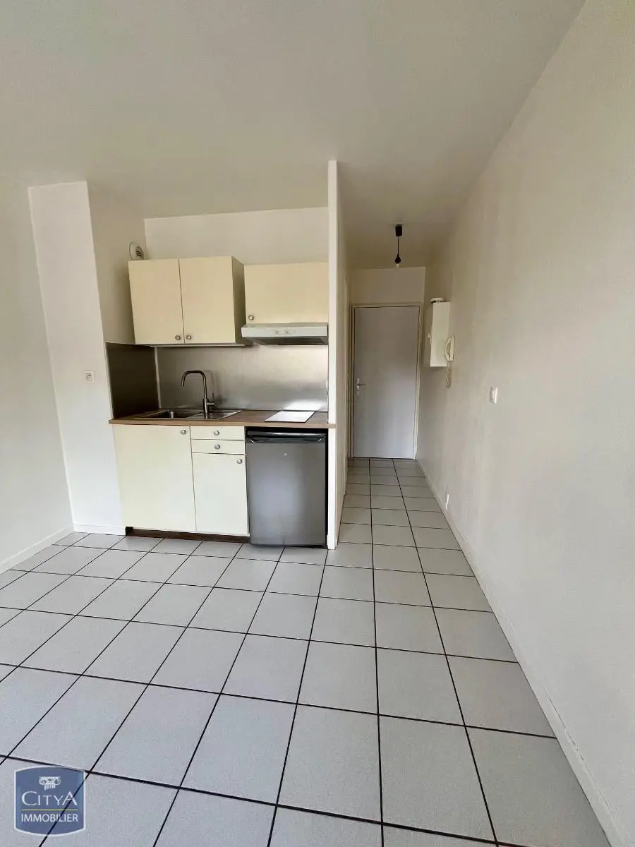 Photo 3 Appartement 1 pièce 18.85m²