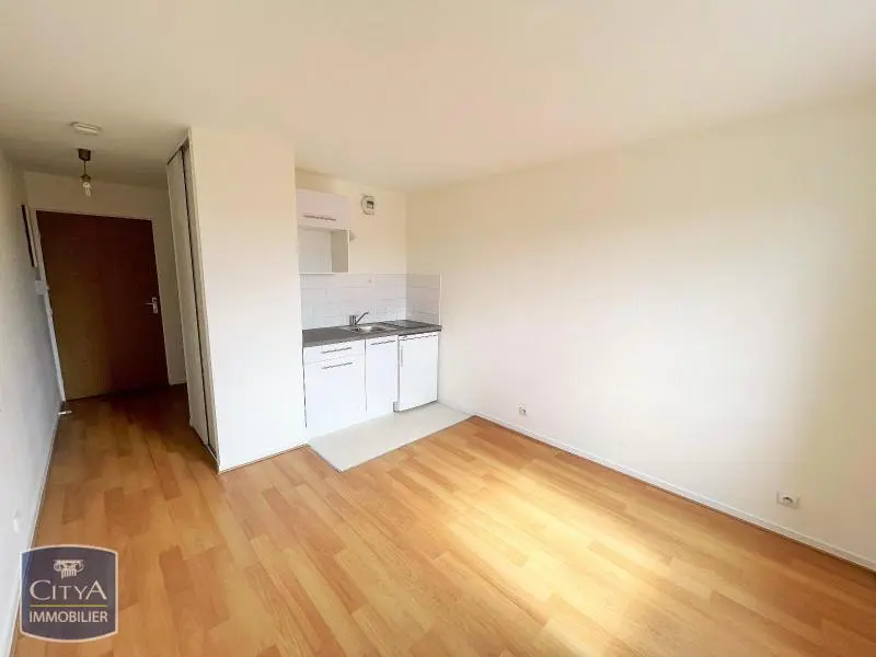 Photo 1 Appartement 1 pièce 19.28m²