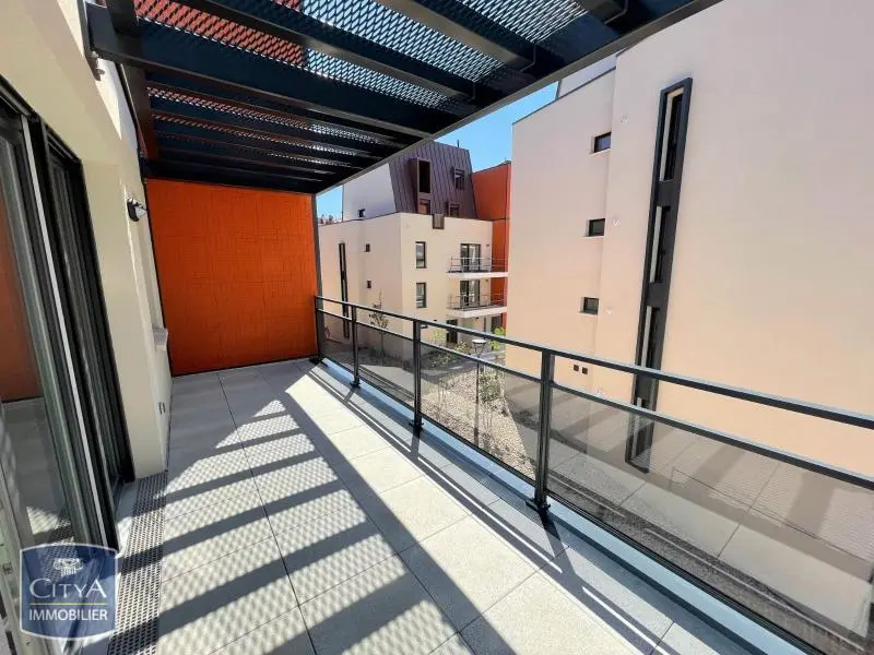 Photo 1 Appartement 1 pièce 31.84m²