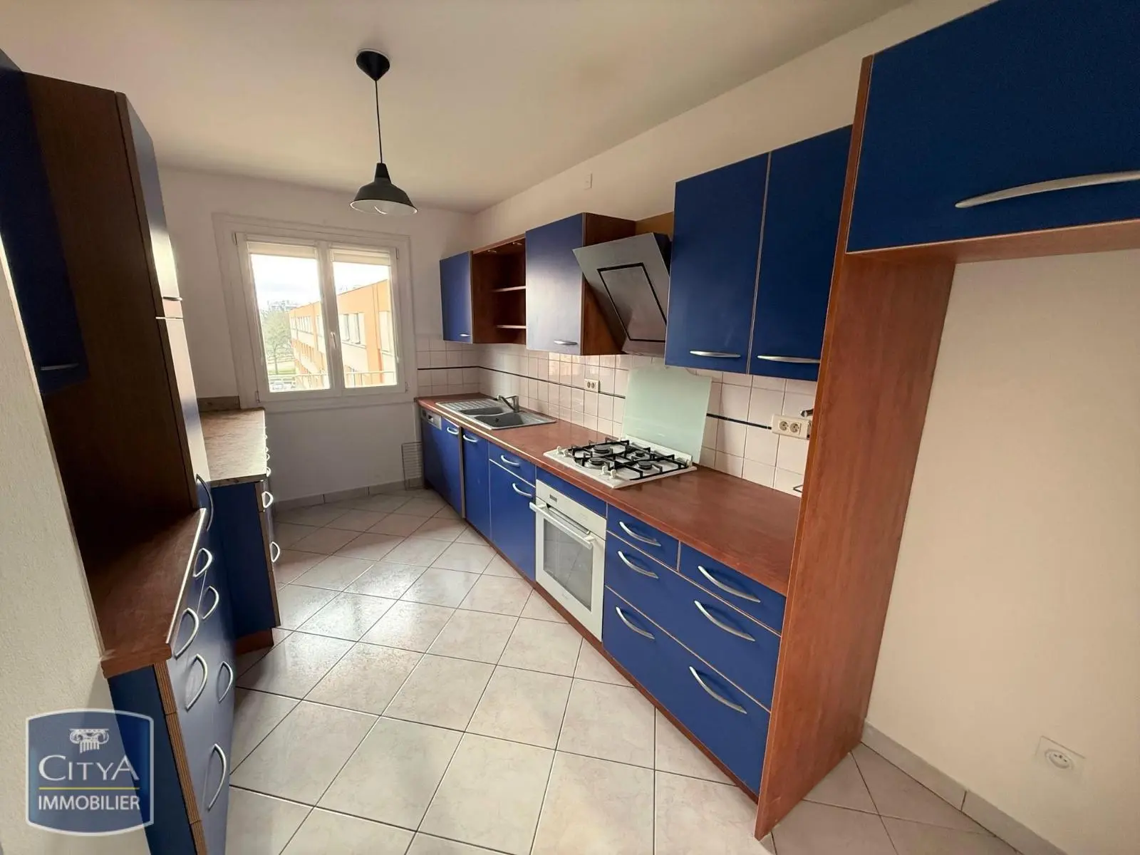 Photo 2 Appartement 5 pièces 94.33m²