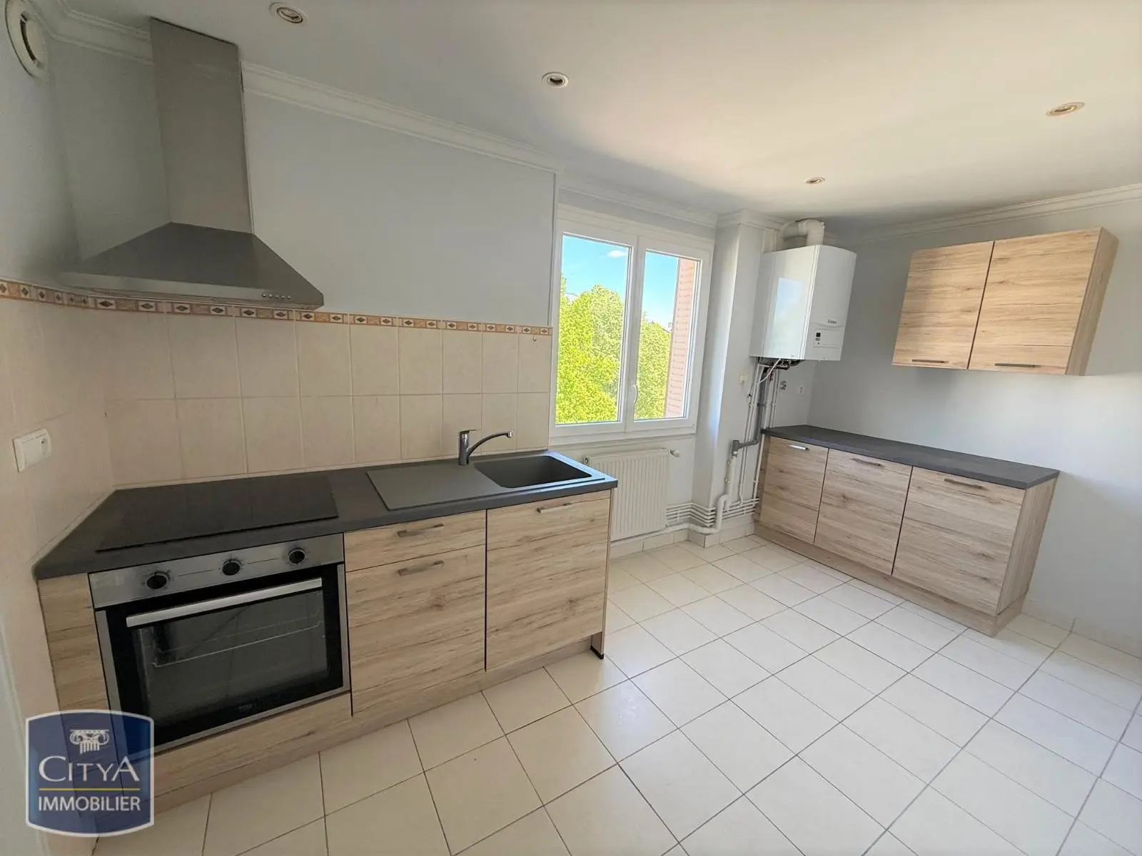 Photo 1 Appartement 3 pièces 81.76m²