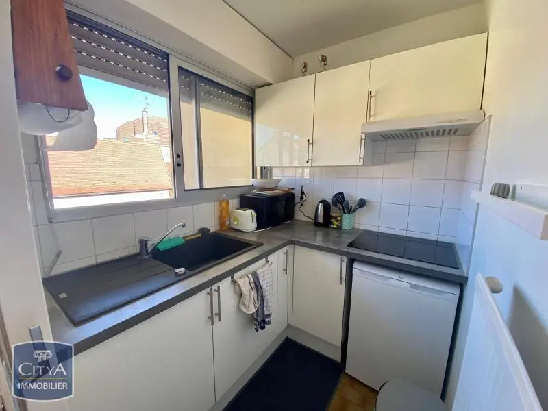 Photo 3 Appartement 1 pièce 26.48m²