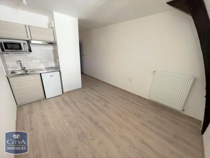 Photo 1 Appartement 1 pièce 19.34m²