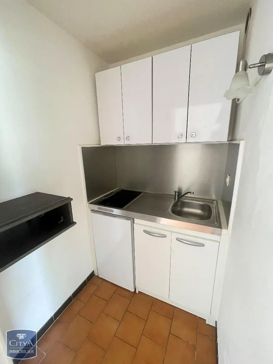 Photo 2 Appartement 1 pièce 20.79m²