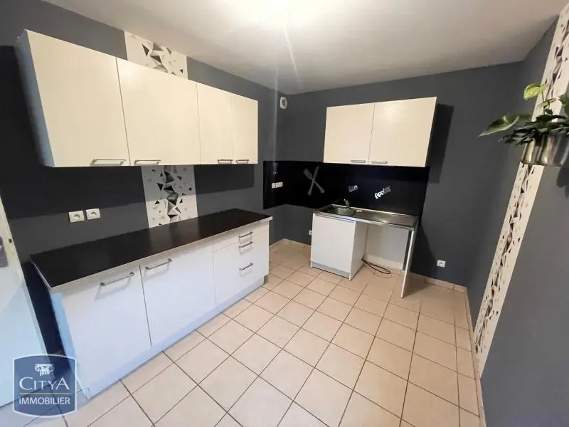 Photo 1 Maison 5 pièces 135m²