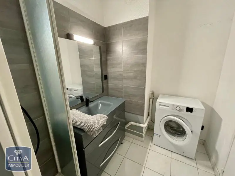 Photo 4 Appartement 1 pièce 30.2m²