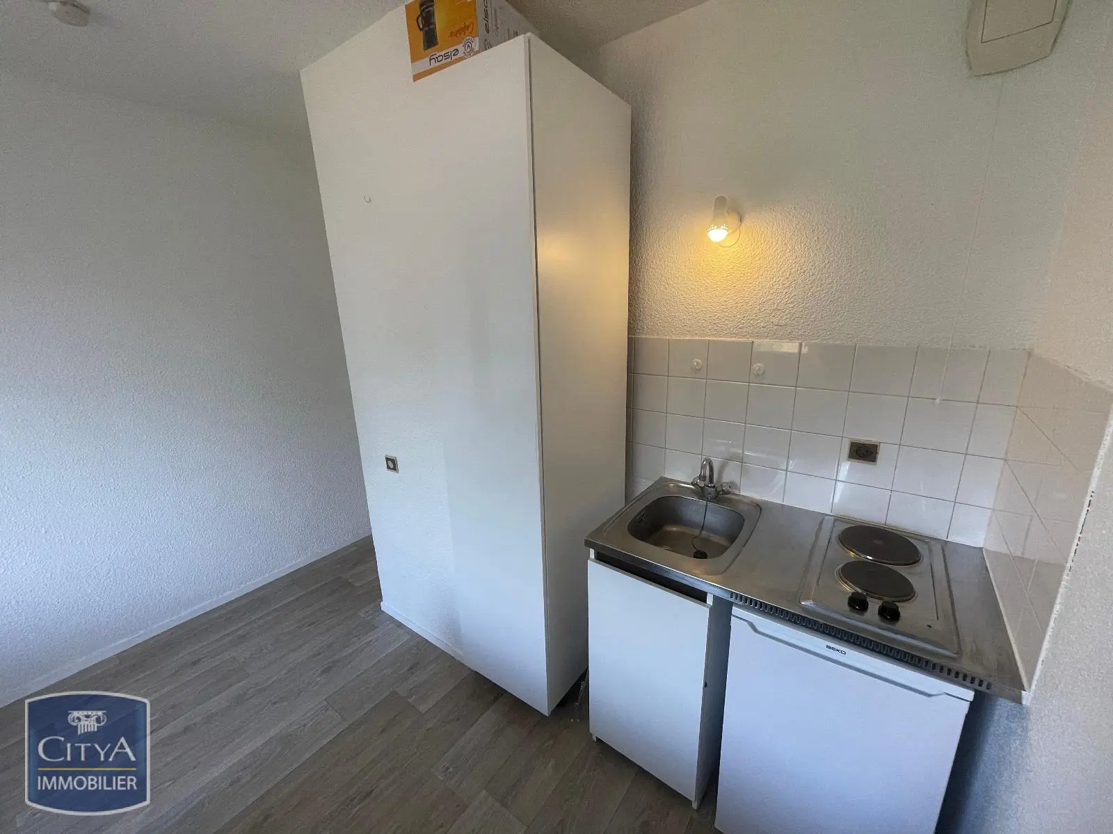Photo 2 Appartement 1 pièce 18.55m²