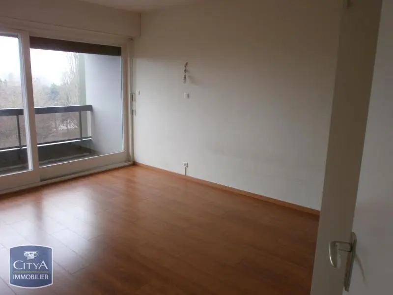 Photo 8 Appartement 5 pièces 121.37m²