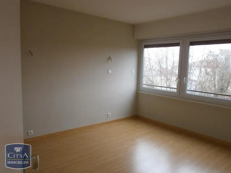 Photo 11 Appartement 5 pièces 121.37m²