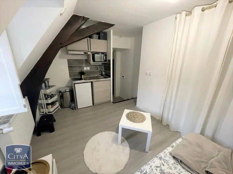 Photo 2 Appartement 1 pièce 15.44m²