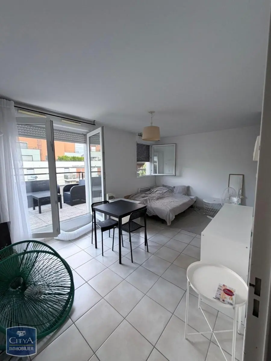 Photo 2 Appartement 1 pièce 26.38m²