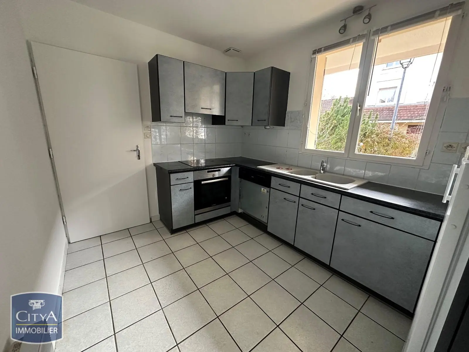 Photo 7 Appartement 5 pièces 96.17m²