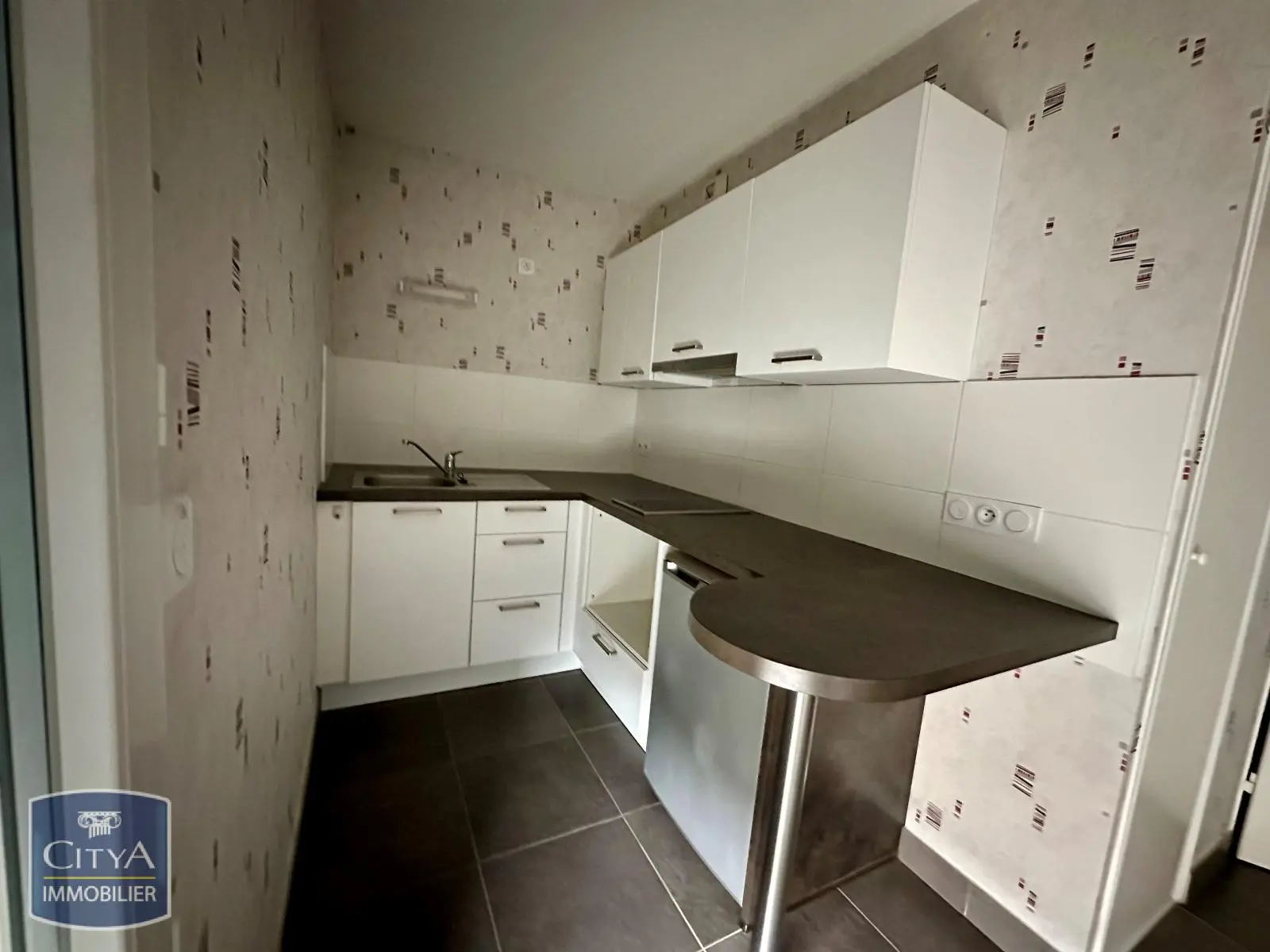 Photo 3 Appartement 1 pièce 28.25m²