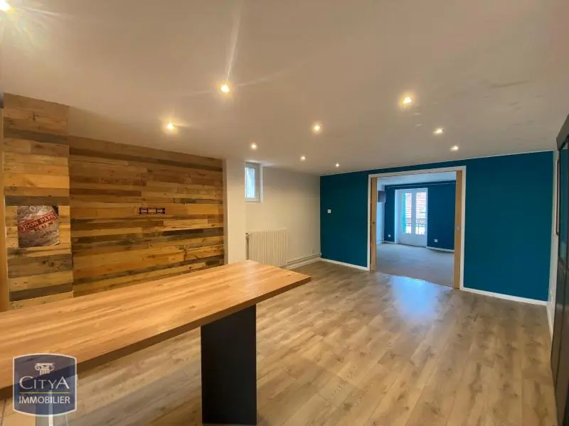 Photo 3 Appartement 5 pièces 84m²