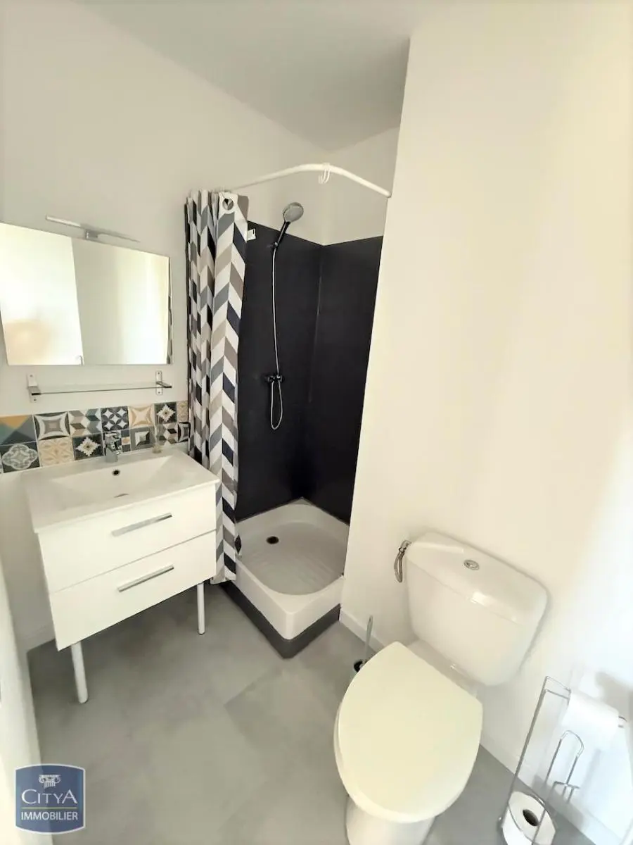 Photo 3 Appartement 1 pièce 31.86m²