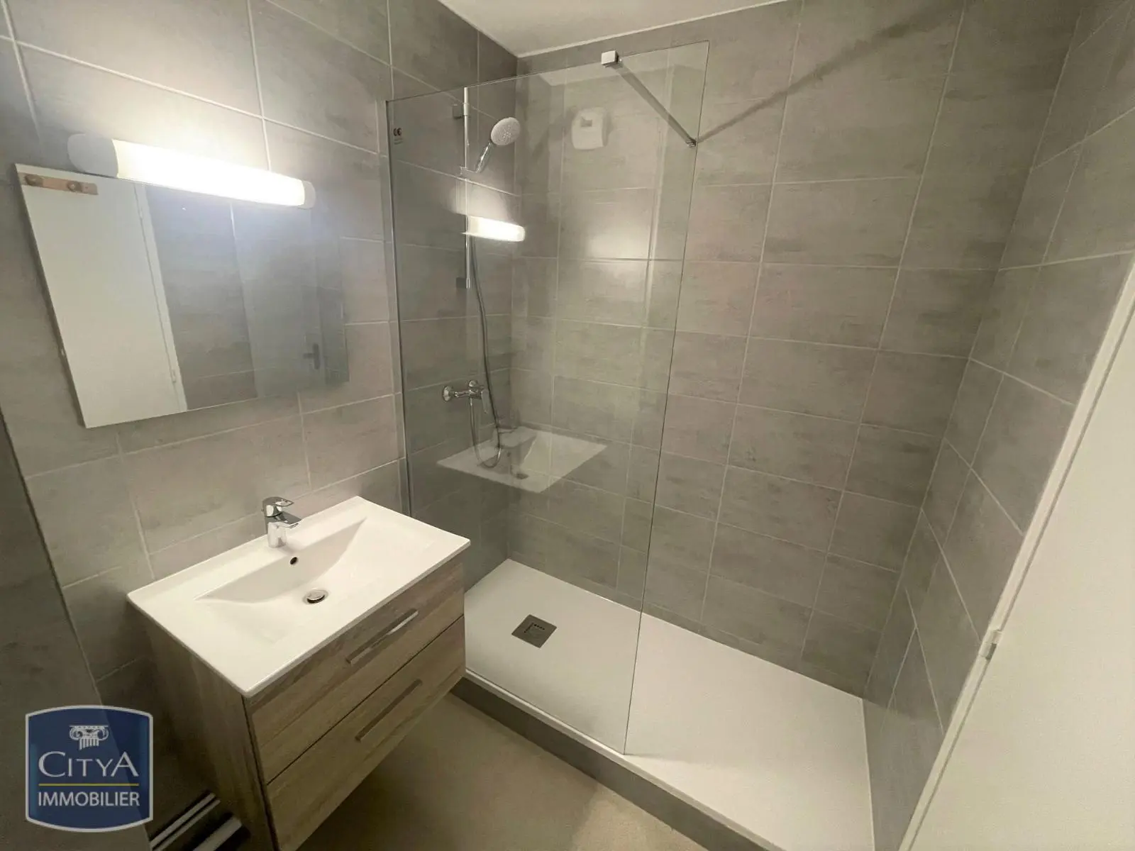 Photo 4 Appartement 1 pièce 28.3m²