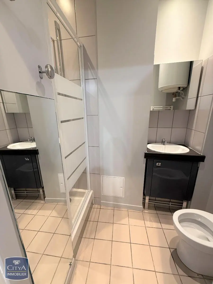 Photo 3 Appartement 1 pièce 13.78m²