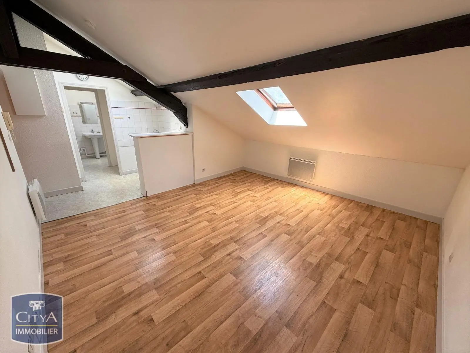 Photo 1 Appartement 1 pièce 18.89m²