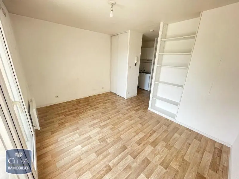 Photo 1 Appartement 1 pièce 19.13m²