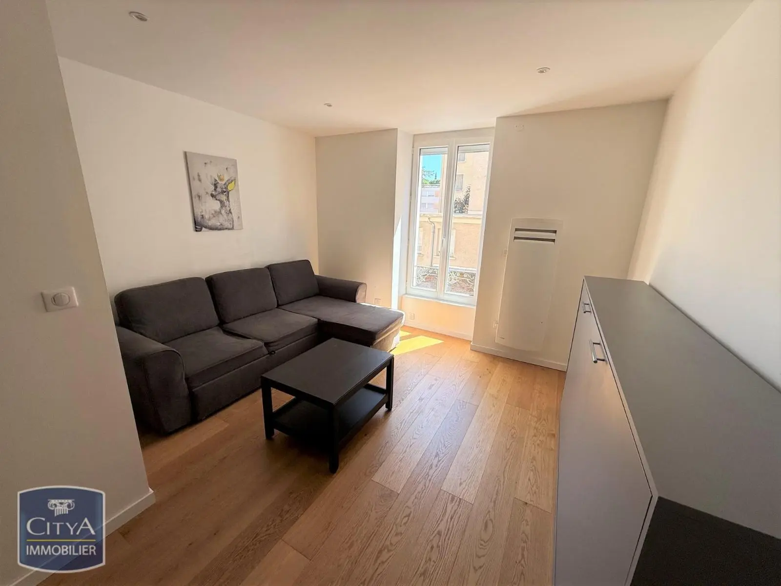 Photo 2 Appartement 1 pièce 23.67m²