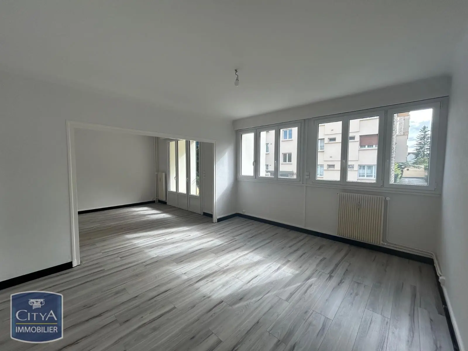 Photo 1 Appartement 4 pièces 79.04m²