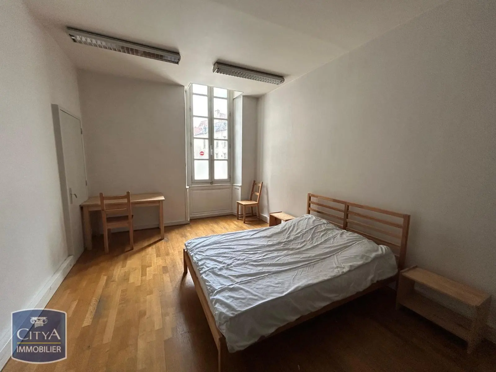 Photo 2 Appartement 1 pièce 27.68m²