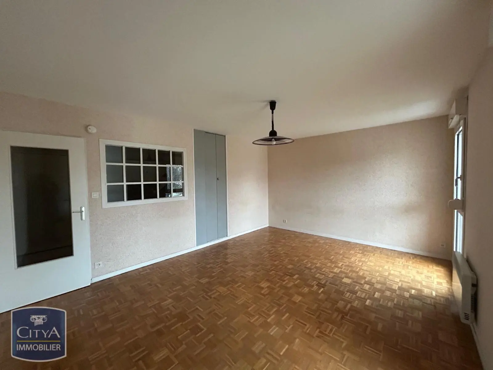 Photo 1 Appartement 1 pièce 32.13m²