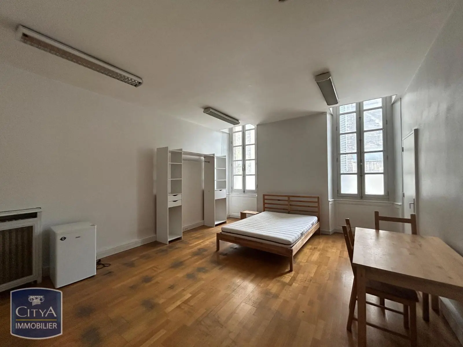 Photo 1 Appartement 1 pièce 24.7m²