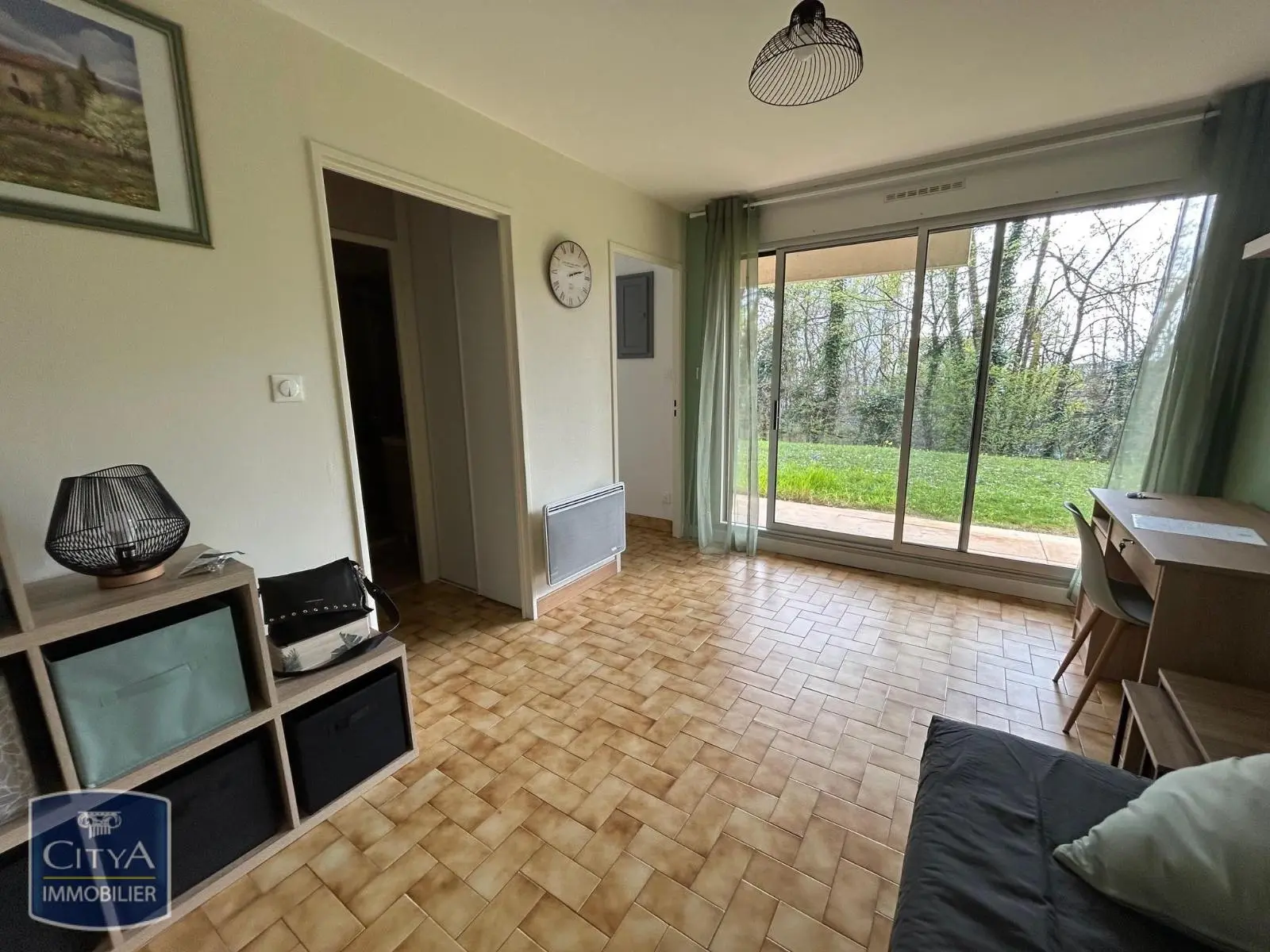 Photo 2 Appartement 1 pièce 21.78m²